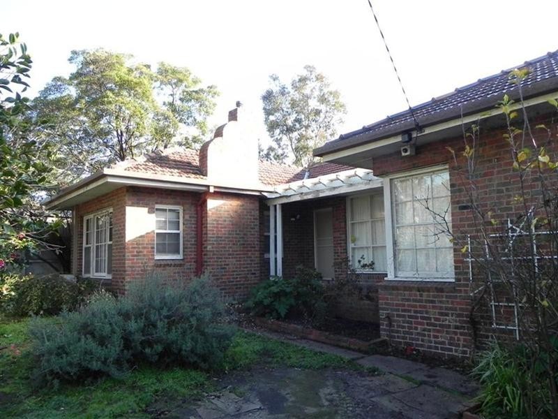 831 High Street Road, Glen Waverley VIC 3150