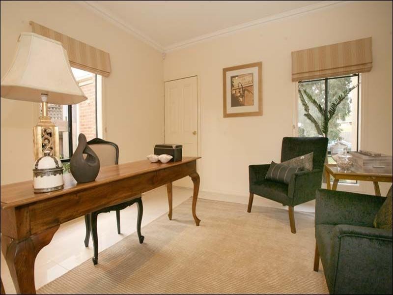 117 Herriotts Boulevard, Glen Waverley VIC 3150