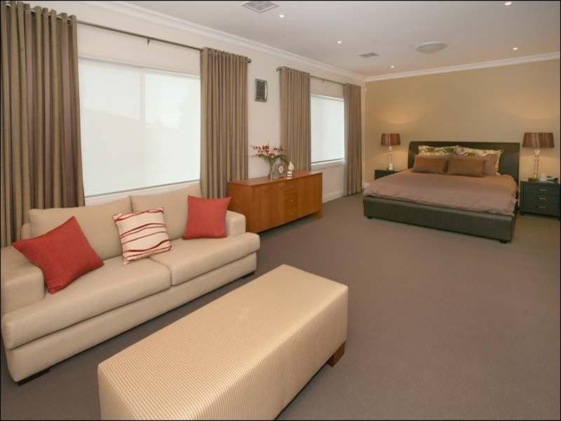 29 Crown Street, Glen Waverley VIC 3150