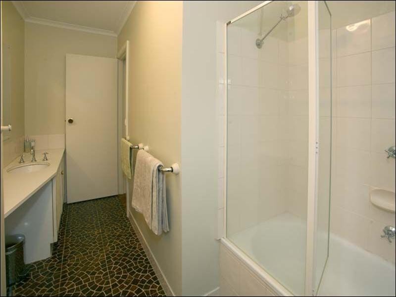 14 Lola Street, Mulgrave VIC 3170