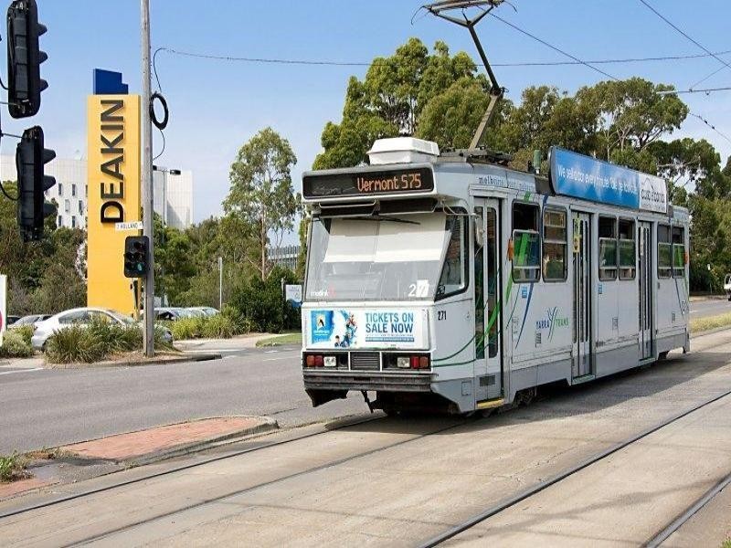 10 Leonard Street, Burwood VIC 3125