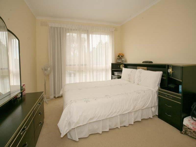 15 Parsons Avenue, Glen Waverley VIC 3150