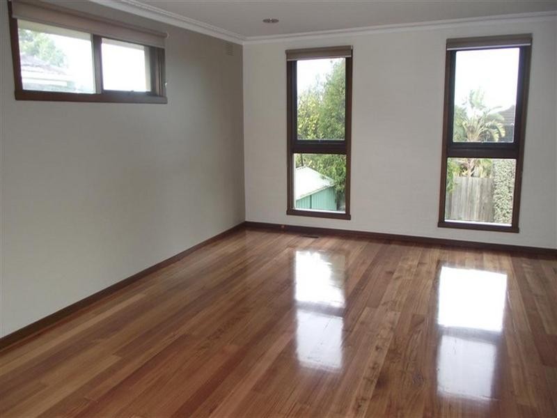 87 Strada Crescent, Wheelers Hill VIC 3150