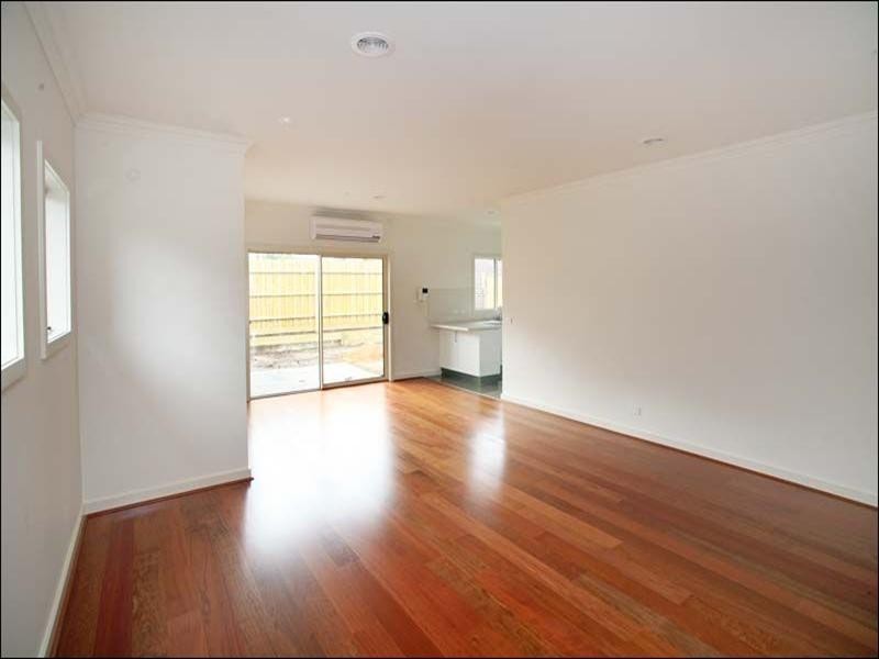 4/2 Joyce Avenue, Glen Waverley VIC 3150