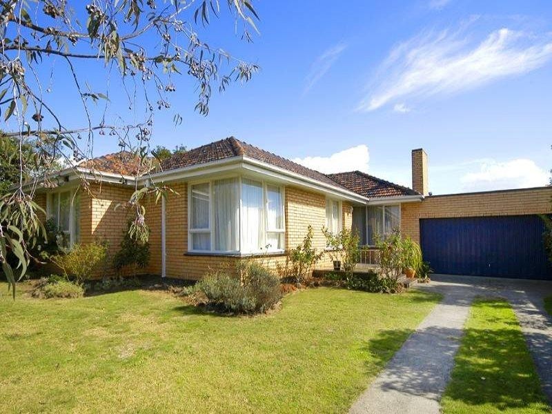 11 Viewpoint Avenue, Glen Waverley VIC 3150