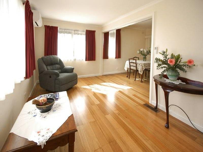 11 Viewpoint Avenue, Glen Waverley VIC 3150