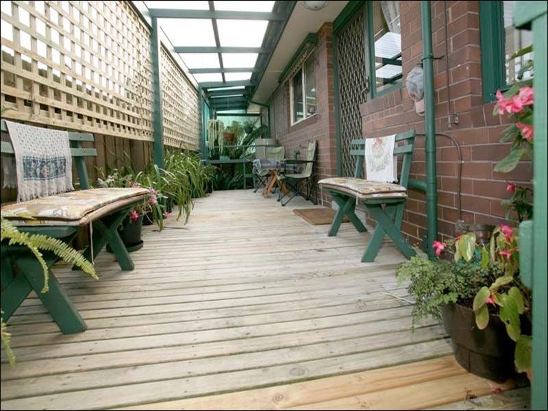 8 Rangoon Court, Mulgrave VIC 3170