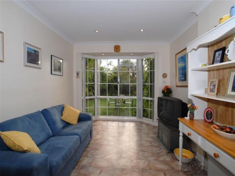 2 Oxley Close, Glen Waverley VIC 3150