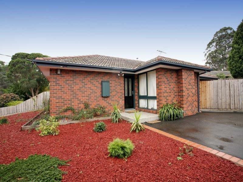 15 Lennox Avenue, Glen Waverley VIC 3150