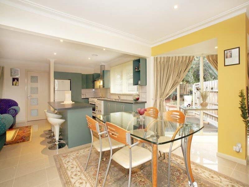 15 Lennox Avenue, Glen Waverley VIC 3150