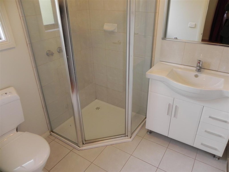 2/1 Abbot Court, Glen Waverley VIC 3150