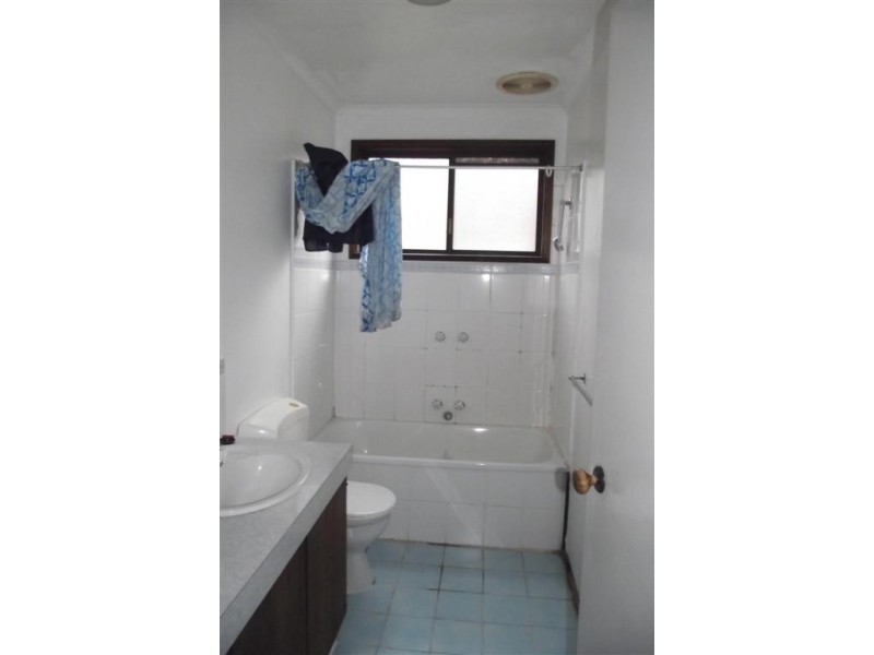 4 Pioneer Court, Wheelers Hill VIC 3150