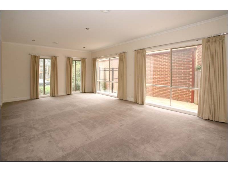 3 Maxwell Grove, Glen Waverley VIC 3150