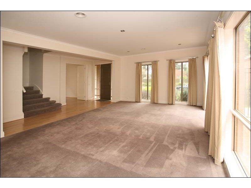 3 Maxwell Grove, Glen Waverley VIC 3150