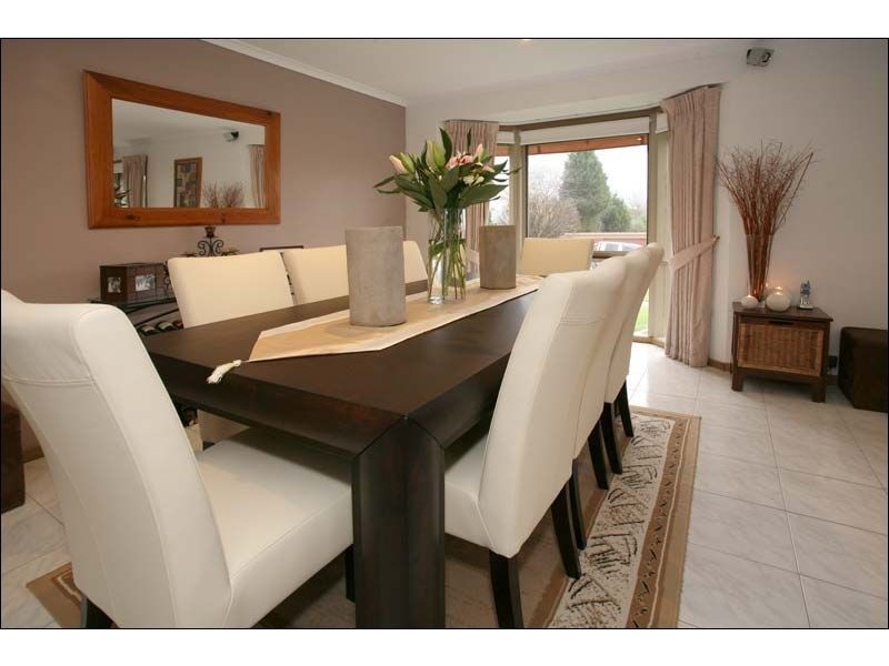 8 Nicholas Court, Lysterfield VIC 3156