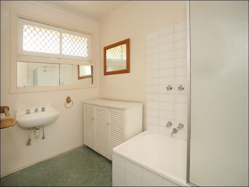 2/6 Albert Crescent, Mulgrave VIC 3170