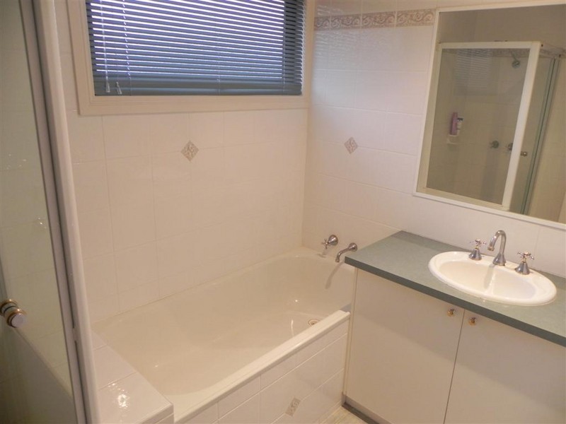 1/39 Cappella Court, Glen Waverley VIC 3150