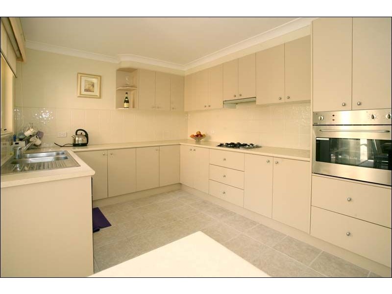 2/17 Townsend Street, Glen Waverley VIC 3150