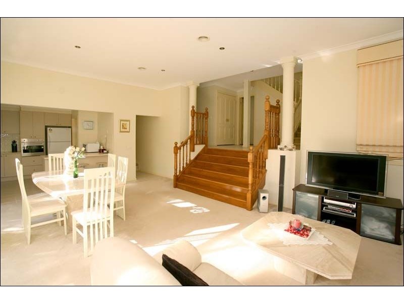 2/17 Townsend Street, Glen Waverley VIC 3150