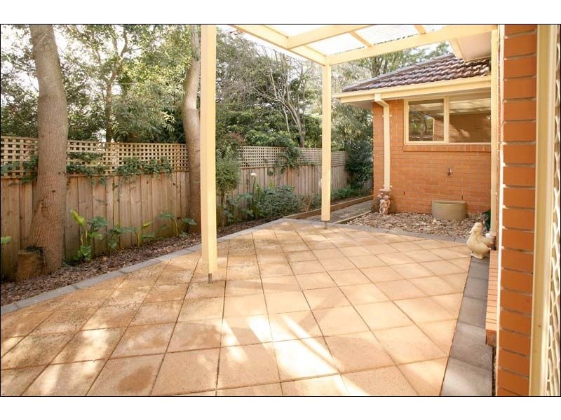 2/17 Townsend Street, Glen Waverley VIC 3150