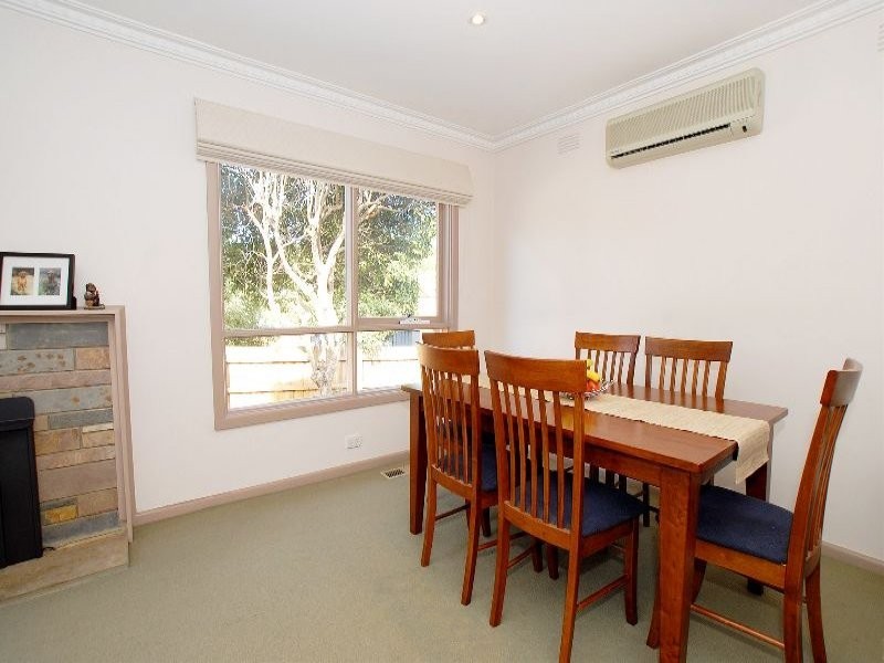 4 Chiara Court, Glen Waverley VIC 3150