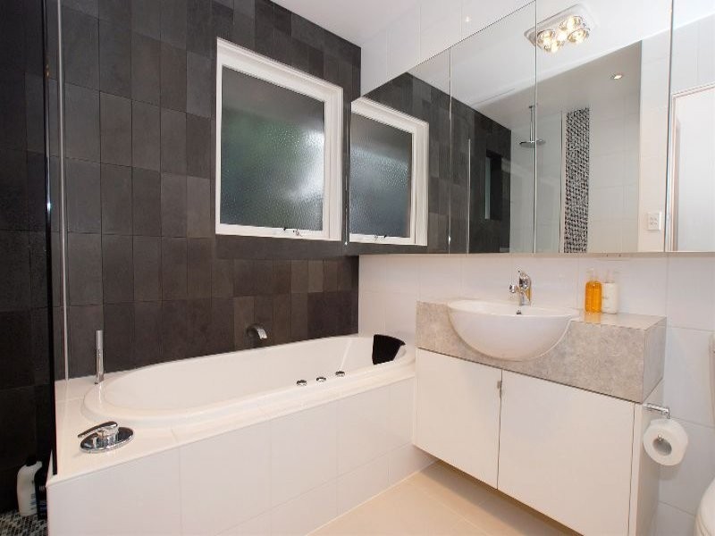 4 Chiara Court, Glen Waverley VIC 3150