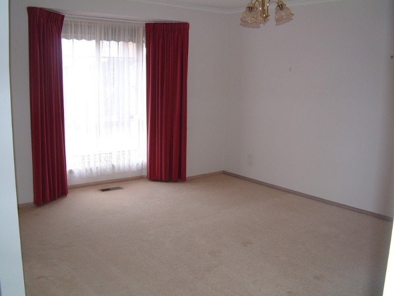 2/25 Fernhill Street, Glen Waverley VIC 3150