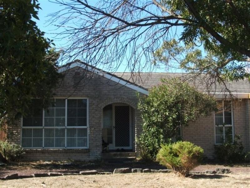 84 Brandon Park Drive, Wheelers Hill VIC 3150