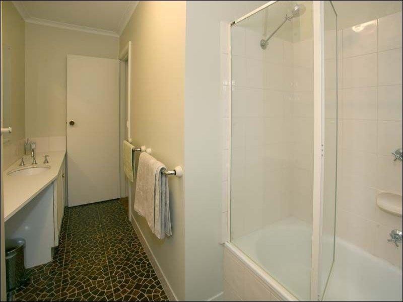 14 Lola Street, Mulgrave VIC 3170