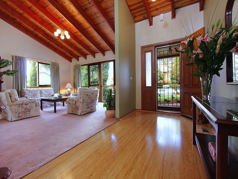 40 Bramley Crescent, Wheelers Hill VIC 3150