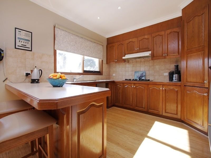 40 Bramley Crescent, Wheelers Hill VIC 3150