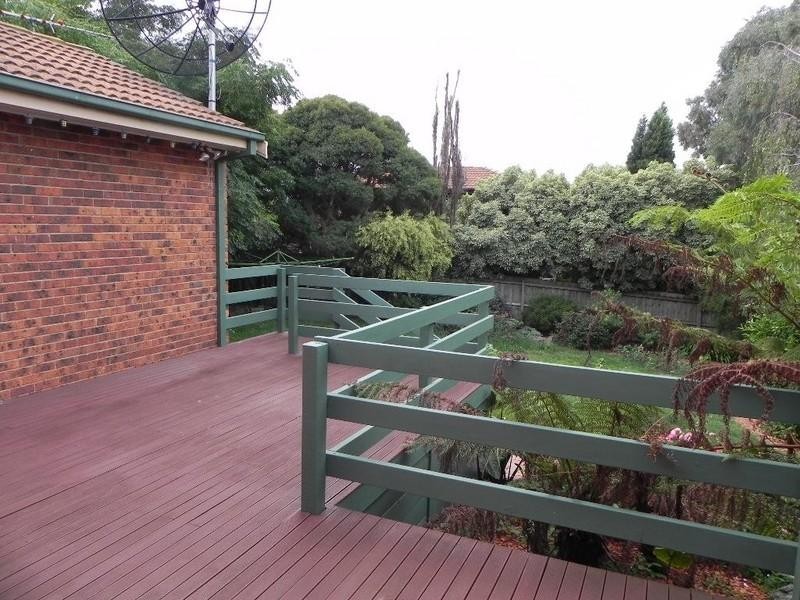 40 Bramley Crescent, Wheelers Hill VIC 3150