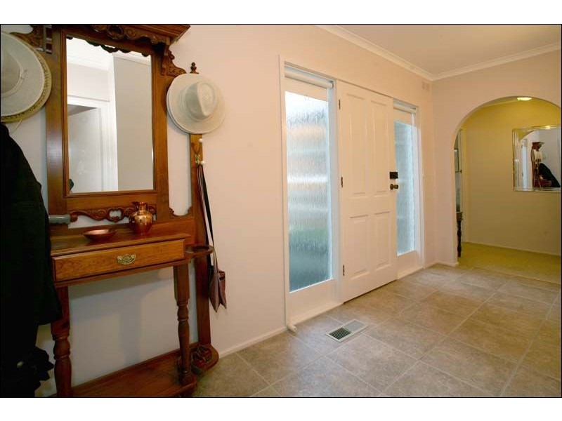 56 Samada Street, Notting Hill VIC 3168