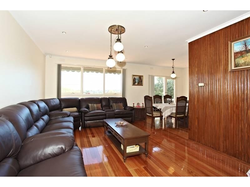 76 Catherine Avenue, Mount Waverley VIC 3149