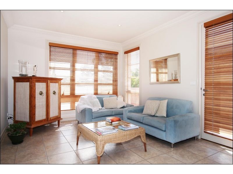 88 Sunnybrook Drive, Wheelers Hill VIC 3150