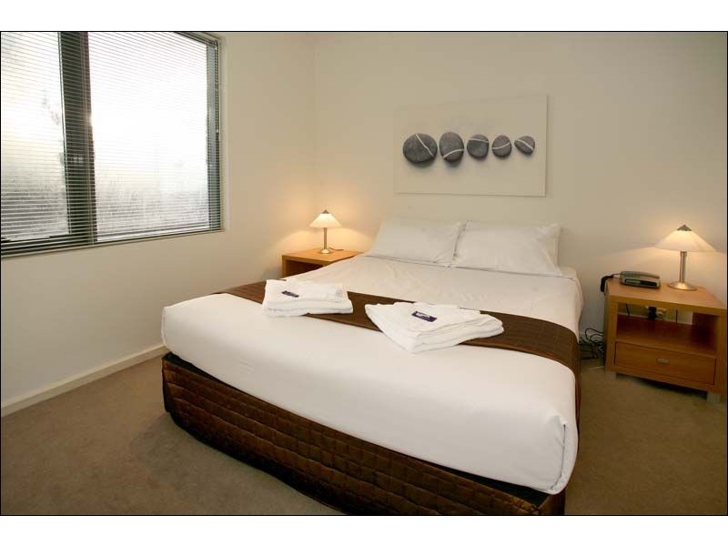 15/2-4 Blair Road, Glen Waverley VIC 3150