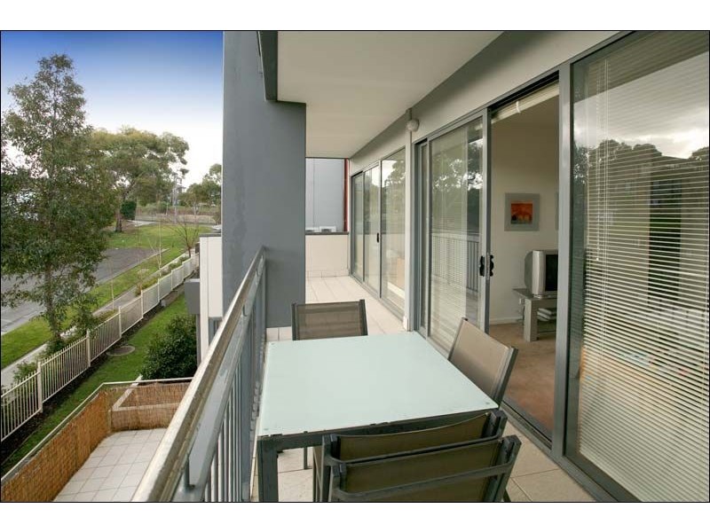 15/2-4 Blair Road, Glen Waverley VIC 3150