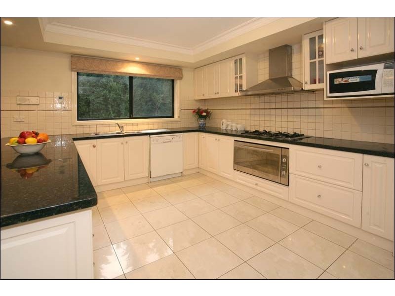 13 College Court, Glen Waverley VIC 3150