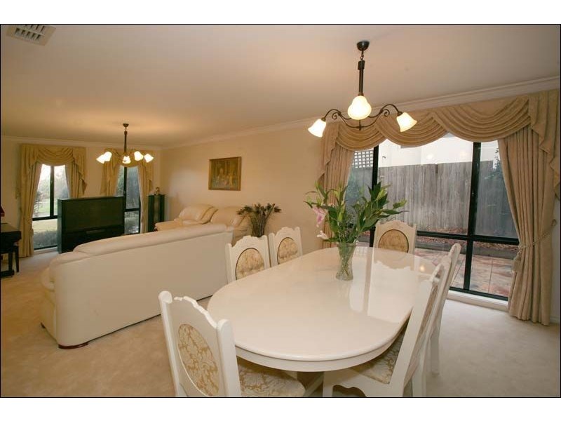 13 College Court, Glen Waverley VIC 3150