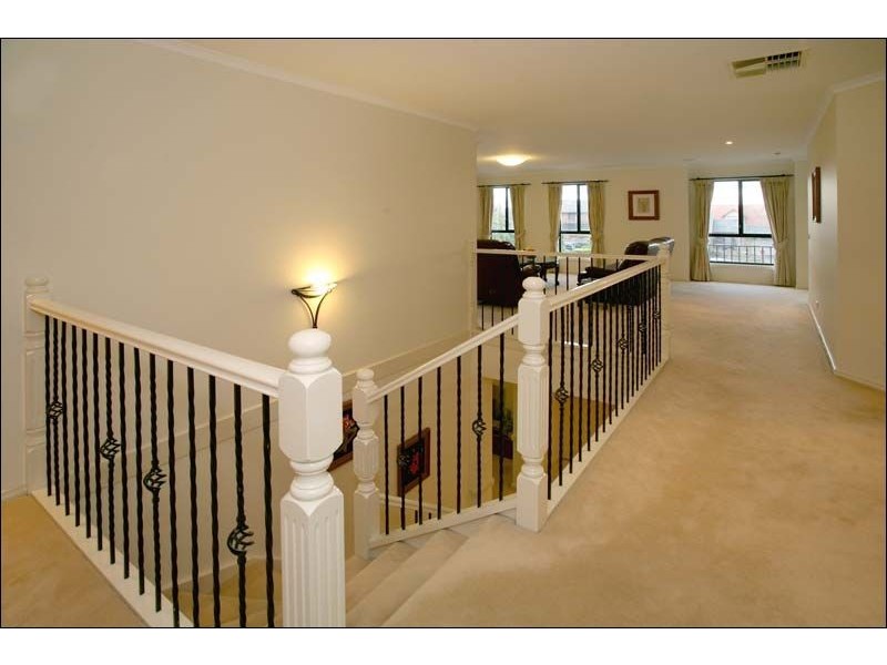 13 College Court, Glen Waverley VIC 3150