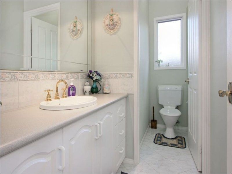 4 Fiona Court, Glen Waverley VIC 3150