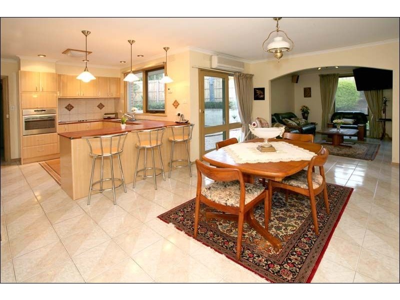 28 Octantis Street, Doncaster East VIC 3109