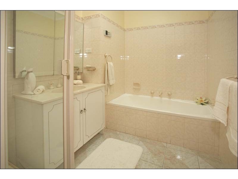 28 Octantis Street, Doncaster East VIC 3109