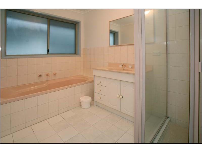 2/36 Bizley Street, Mount Waverley VIC 3149