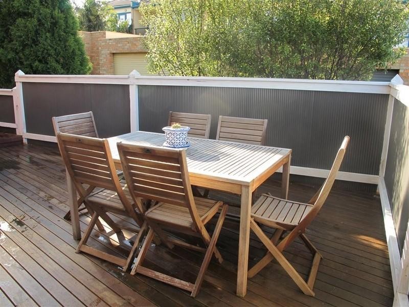 1 Hawthorn Way, Glen Waverley VIC 3150