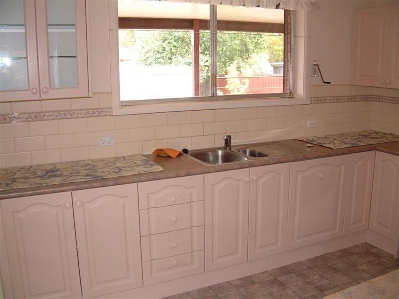 94 Newhaven Road, Burwood East VIC 3151