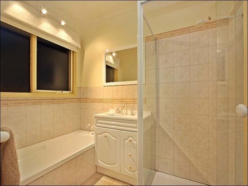 3 Chivalry Avenue, Glen Waverley VIC 3150