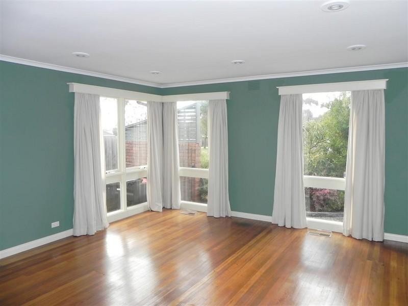 37 Vanessa Crescent, Wheelers Hill VIC 3150