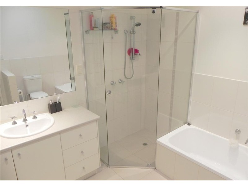 8 Wagstaff Street, Mount Waverley VIC 3149