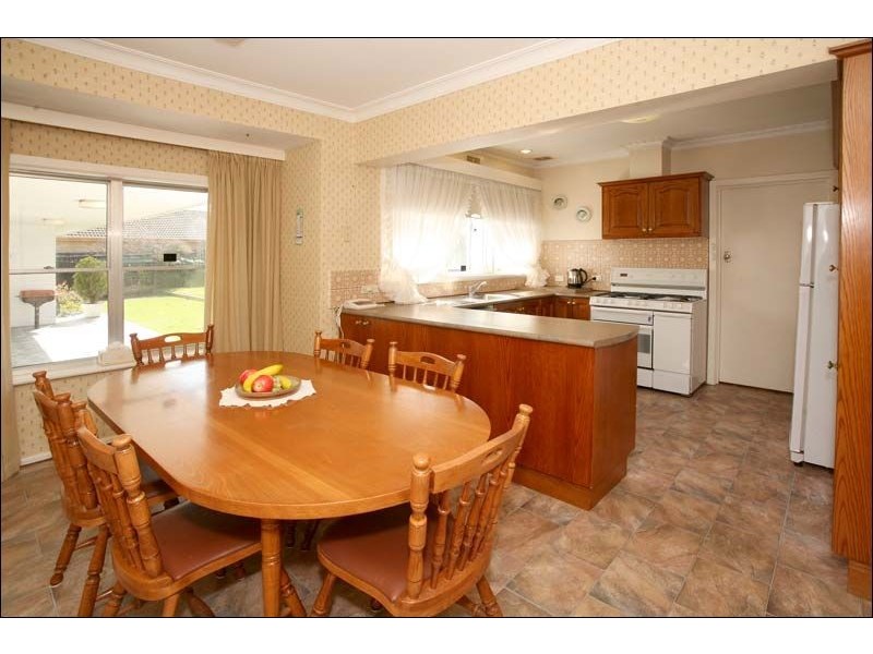 21 Monterey Avenue, Glen Waverley VIC 3150